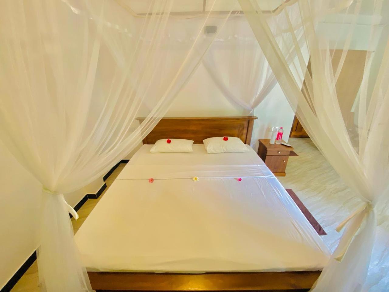 Chandra Villa Ayurveda Resort Bentota Extérieur photo